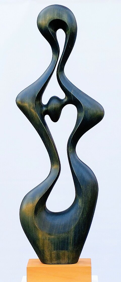 offenherzig Skulptur Henning Seilkopf Linde